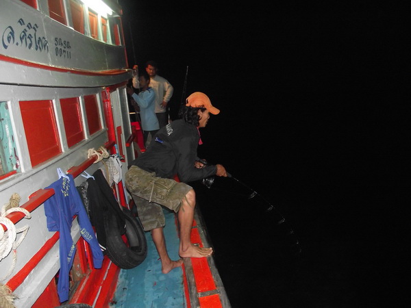 ปอบอกเหนื่อยสุดๆครับปรกติตกปลาอยู่ที่หัวพาน :laughing: :laughing: :laughing: :laughing: