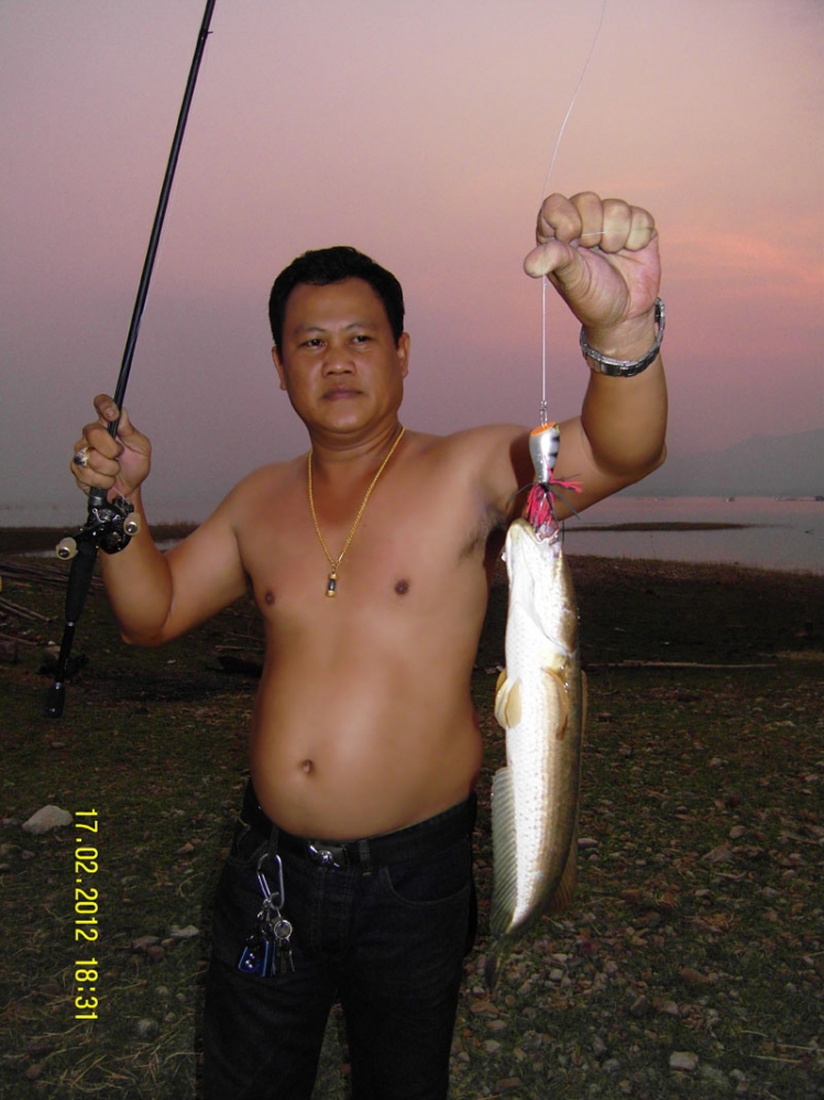 คุยทั้งคืนเหยื่อตัวเก่งกินอิ่มเมา�