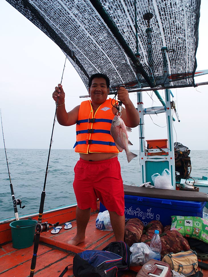 อ้าว มาจัดหล่อๆสักภาพ  :smile: