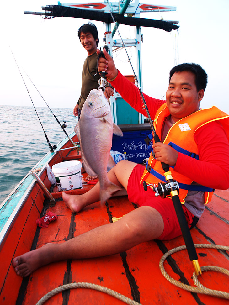 อีกสักภาพ เอาไว้เป็น วีซ่า ทริปหน้า เนอะ  :smile: :grin: :grin: