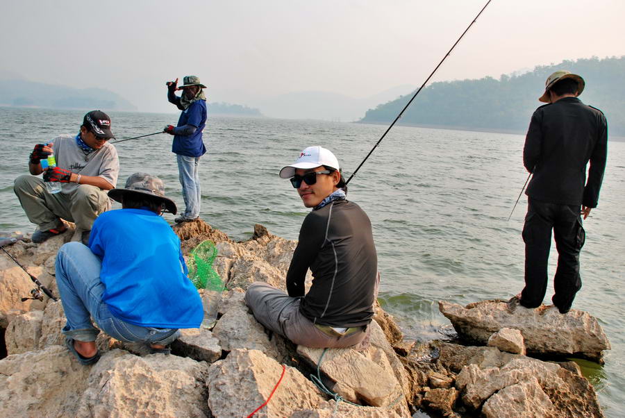 เหมือนตีเก๋าหัวเกาะเลยครับ...แต่ผมตีกระสูบเกาะกลางน้ำครับ :grin: :grin: :grin: