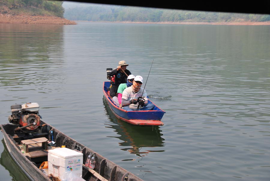 สงสัยแห้วเต็มเรือ...เอิ้กๆๆๆ :laughing: :laughing: :laughing: :laughing: :laughing: