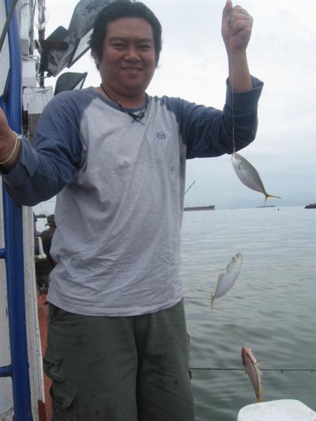  [b]ตั้มบอก..ชิวๆ..หาลูกเหยื่อก่อน..55..คันเอาอยู่...[/b]

 :flag: :flag: :flag: :flag: :flag: :fl