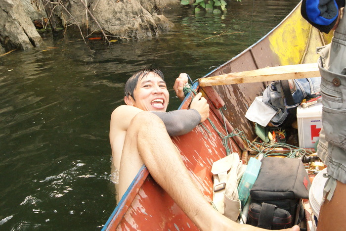 ไม่ใหวแล้วครับ...สุดจะเอื่อม :laughing: :laughing: :laughing: