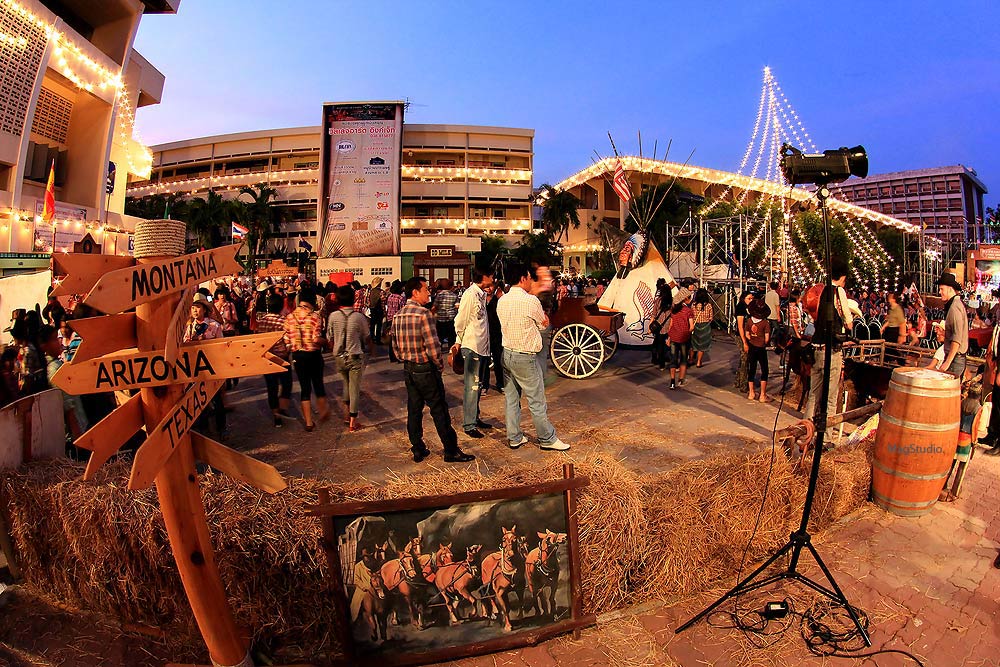 บรรยากาศในงานครับ :blush: