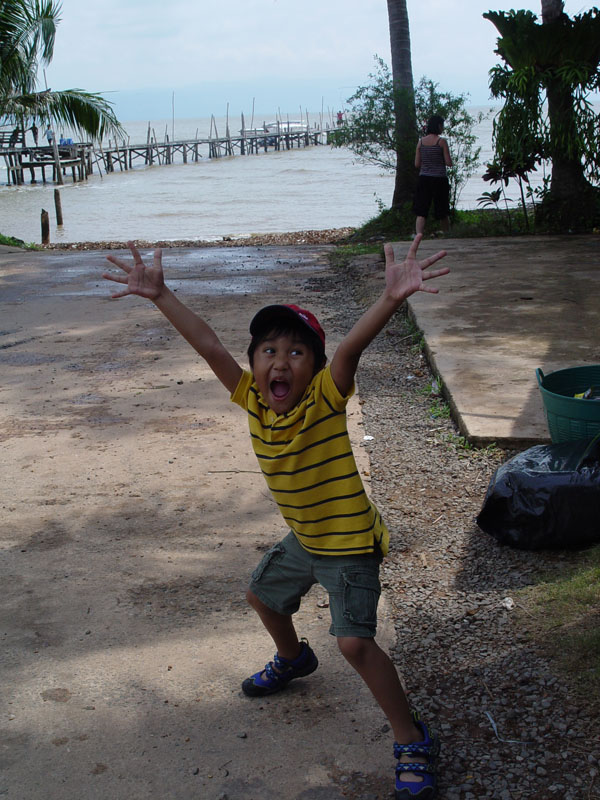 รู้สึกจะมีคนดีใจ  :laughing: หลานชายผมชื่อBerlin ครับ  :smile: