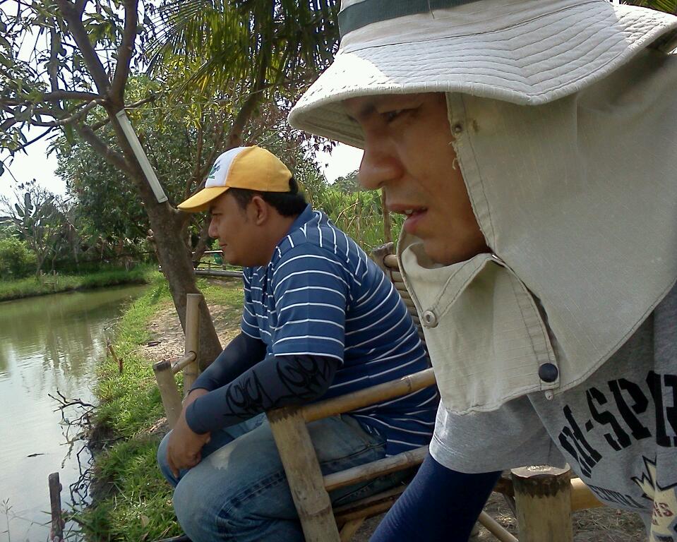 ทำไมวันนี้กินยากจัง :frown: :frown: :sad: :sad: