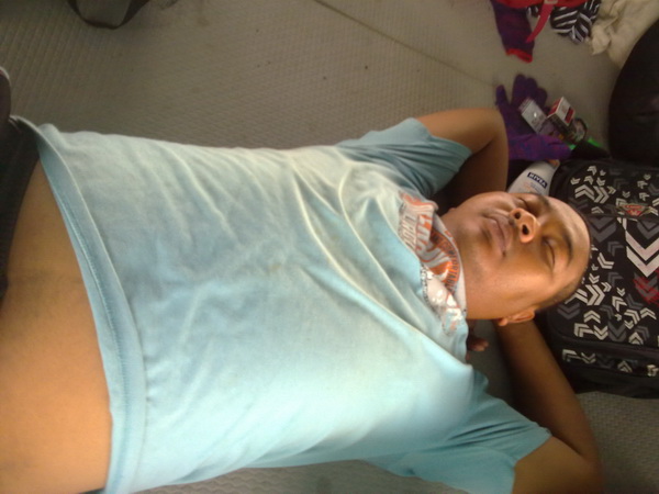 น้องเจ บอกว่าหมดแรงเลย
...
หมดแรงหรือคิดถึงหวานใจที่บ้านก็ไม่รู้
...


 :laughing: :laughing: 