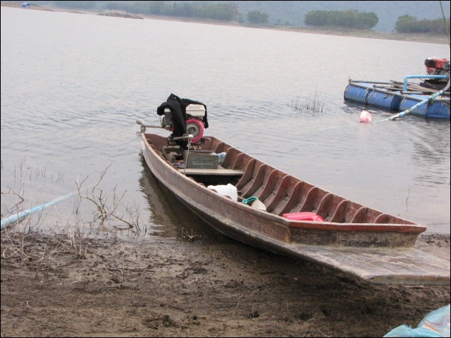  [b]ลากันด้วยภาพเรือแล้วกันคับน้าๆ  วันหลัง ไม่เนแล้ว
เมื่อยมากๆขอบอก ขอนั่งเรือเหอะคับ  55555  ขอบ
