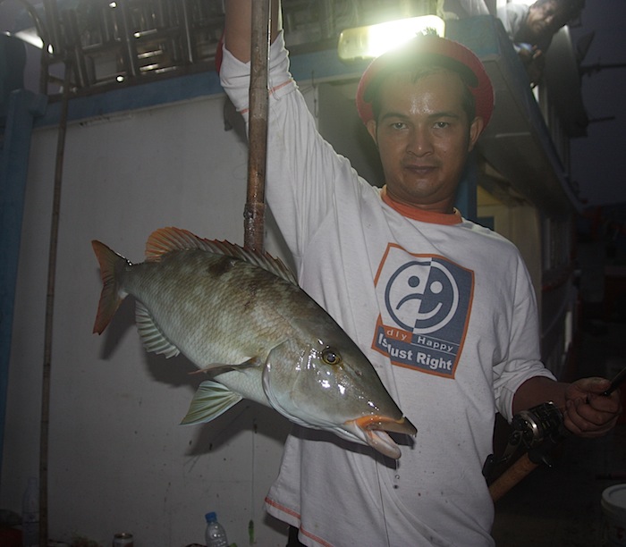 ทริปนี้ได้ปลาหัวเสี้ยมกันถ้วนหน้านะครับ และในเวลานี้ไต๋เรือตกปลาอาชีพเริ่มรู้ข่าวกันแล้ว คาดว่าในขณะ