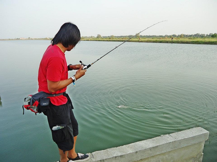 ....ครั้งนั้น กัด Pop 9 cm. Rapala (ปลาชุมมาก..ตอนก่อน ลากอวนขาย)  :cool: :cool: :cool:
.... :laugh