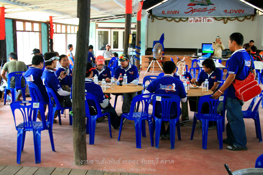 อิ่ม อร่อย กันตามสบายแบบบุ๊ฟเฟ่  :talk: