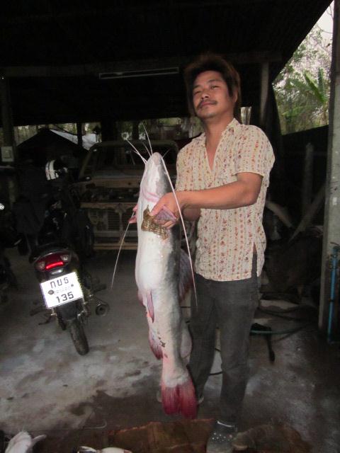 จัดให้บักหล่ออีกภาพ.. :cool: :cool: :cool: