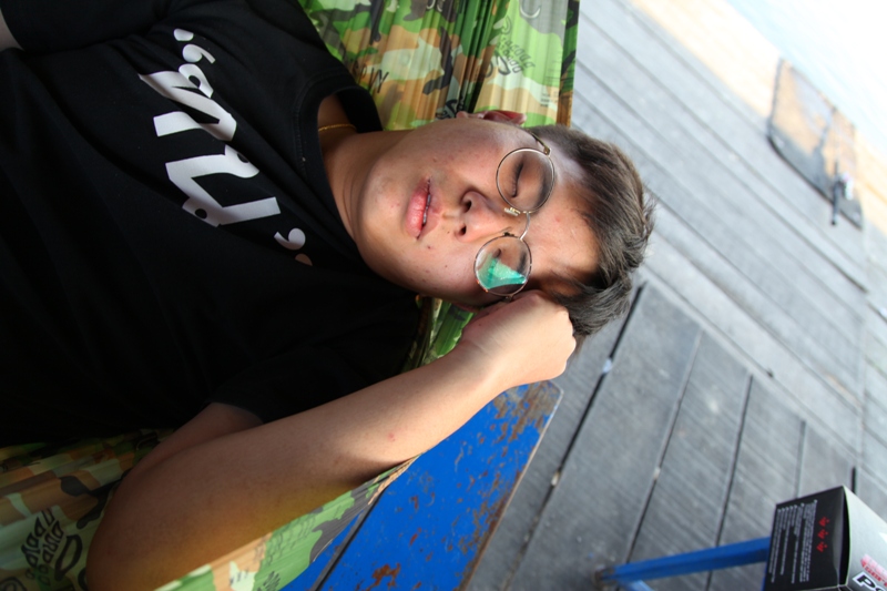 หลับเลย :laughing: