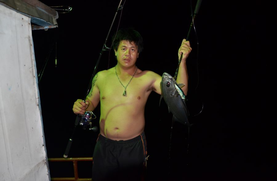 เป็นกะมงตาแดงครับ กินป๊อบเปอร์  :laughing: :laughing: :laughing: