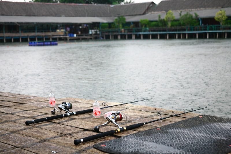 ฝนตก....พักยกก่อน     :grin: :grin: