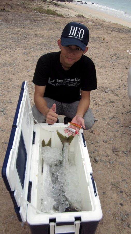 เจอ Tide Minnow 12s เข้าไป    ลงไปนอนสบายใจเลย  :grin: :grin: :grin: :grin:

หลังจากนั้น.....  ช่า