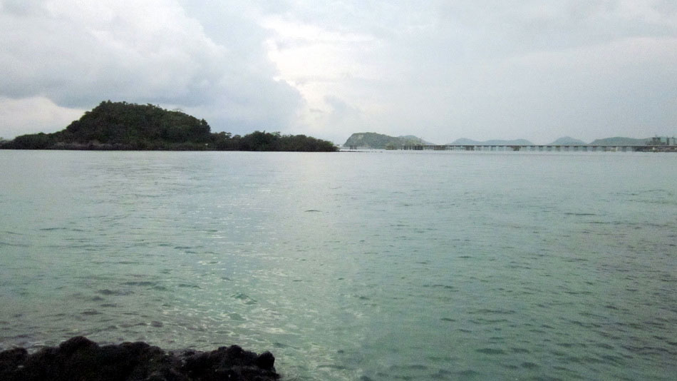 น้ำสวยเหมือนเดิม ครับ  :smile: