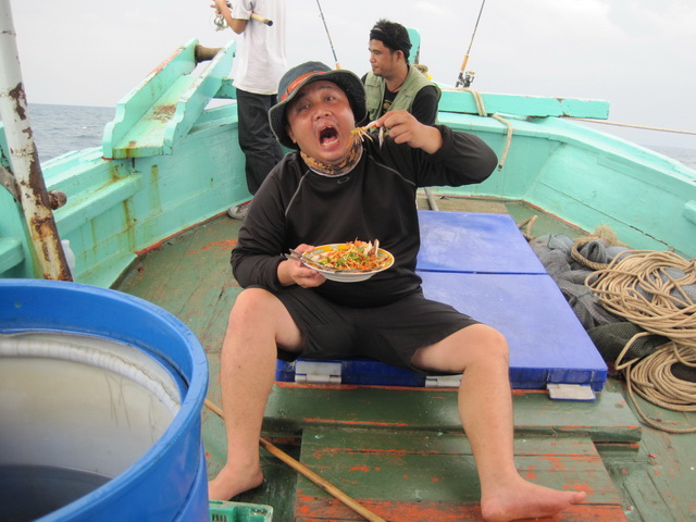 ไต่จัดยำปูม้า   :cheer: :cheer: :cheer: