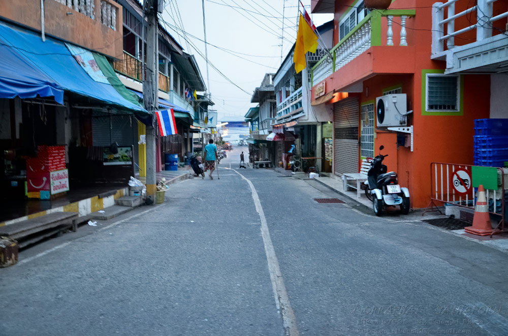 เช้าๆ แบบนี้คนเกาะยังไม่ตื่น....

 :grin: :grin: :grin: :grin: :grin: