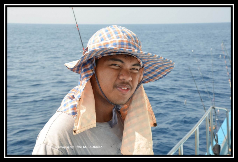 คนนี้....แหละลูกชายหัวแก้ว...หัวแหวนของไต๋สมชายครับ :laughing: