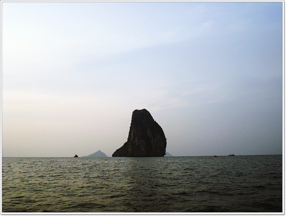  [b]พรุ่งนี้ เข้ามาต่อคับ วันนี้...งานด่วน[/b] :grin: :grin: :grin: