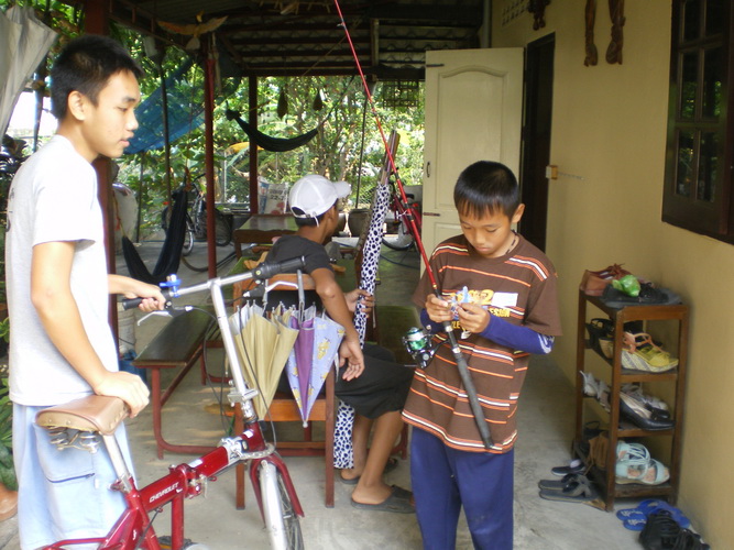 น้องเบียร์พาลุย!! ไปจ่ายตลาดแม่กลองกัน..