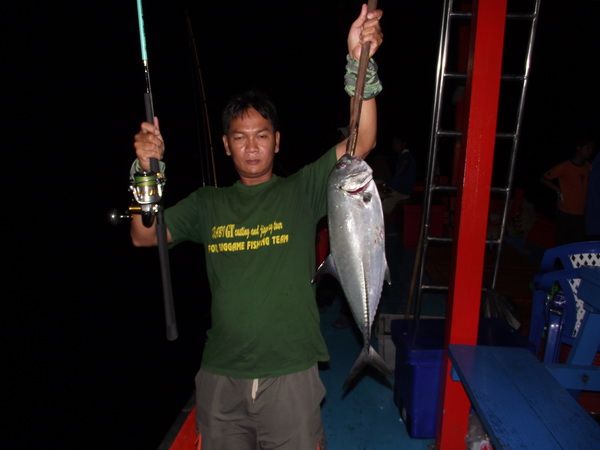 พี่ใหญ่กับกะมงตาแดงครับ :cheer: :cheer: :cheer:
