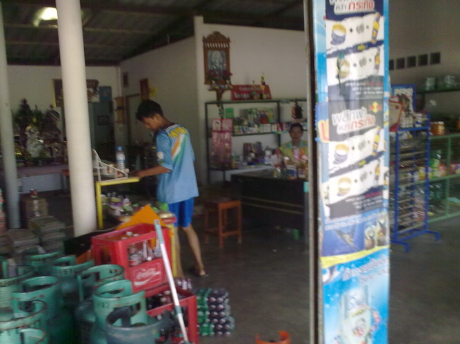 เวอะร้านน้ำหน่อยๆ คอแห้งแล้ว น้ำถือเป็นสิ่งที่สำคัญมากๆ  :cheer: :cheer: