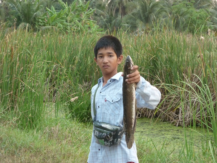 ทำหน้า กวน......เดี๋ยวถีบตกคลองเลย :grin: :grin: :grin:
