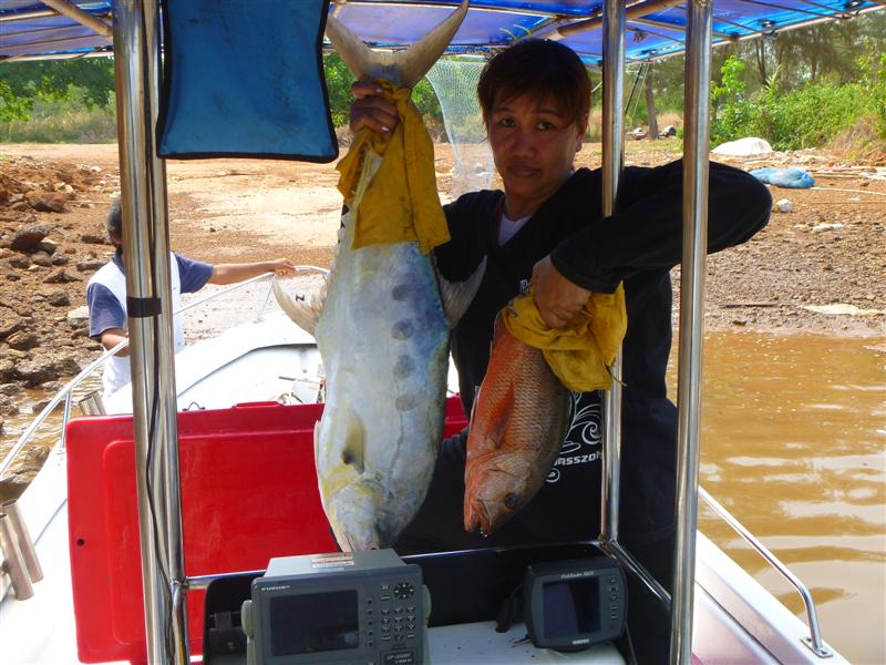 อีกแชะคับๆๆ :laughing: :laughing: