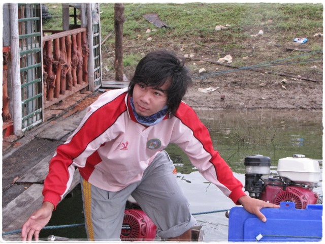  [b]ไต๋ ธรรม ทำไมหน้ามันใสจังว๊ะ[/b]
 :laughing: :laughing: :laughing:
