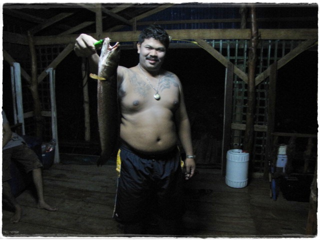 กับแพมา กินข้าว เก็บของกลับบ้านกันคับ :grin: