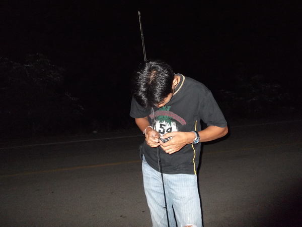   ใจเย็น ไอหลานรัก....ไม่ต้องสั่น...ครั้งแรกก้อเงี้ย..เดี๋ยวก้อชิน... :laughing: :laughing: :laughin