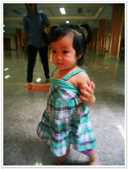 หลานคนนี้ น่ารักไหมคับ