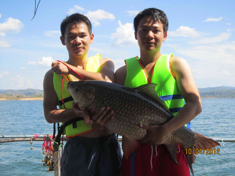 ขอชักภาพคู่ผู้ร่วมอุดมการณ์ ไม้ผลัดหนึ่ง 1และผลัด 2 แหล่มครับ