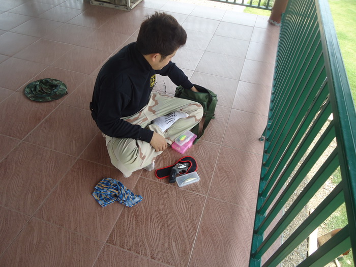 ล้างอาวุธของจริง  :laughing: :laughing: :laughing: :laughing: