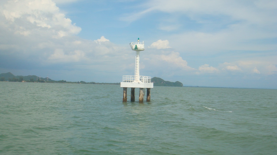เห็นฝั่ง ท่าเรือปากบารา ใกล้ อำลาทะเล....