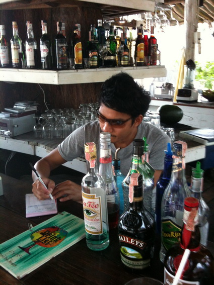 น้อง ๆ ขอ Gin Tonic แก้วนึง