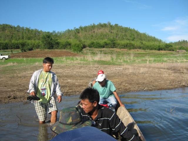 ที่เหลือขึ้นเรือลำใหญ่ :laughing: :laughing: