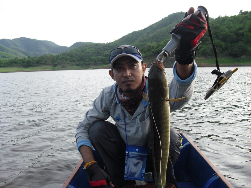 ขอหล่อนิดนะครับ อิอิ :smile: :smile: