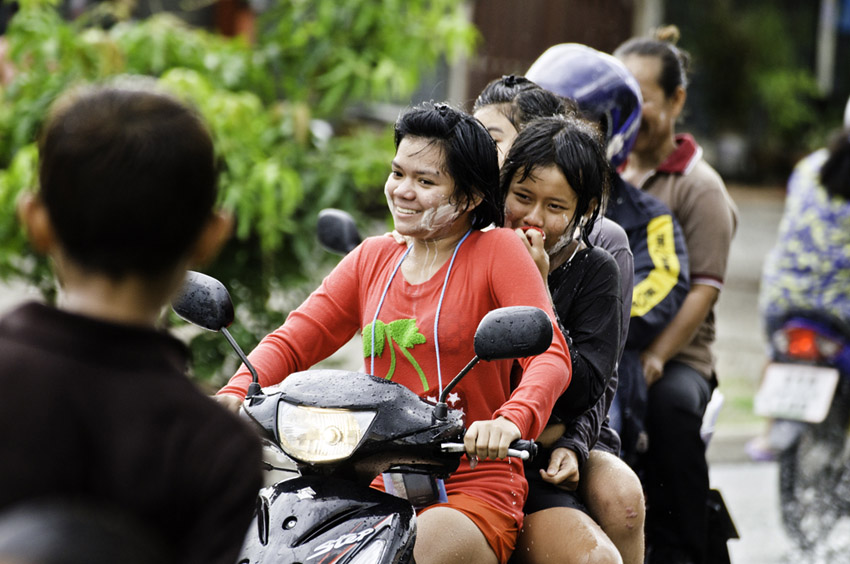 ยิ้มรอ :grin:โดนแน่ๆ :grin: