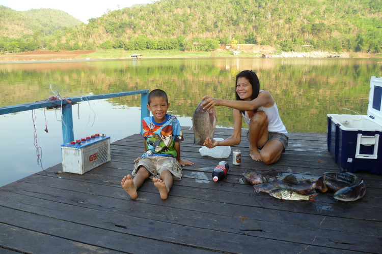 เทียบกะลูกชายครับผม  :grin: :grin: :grin: