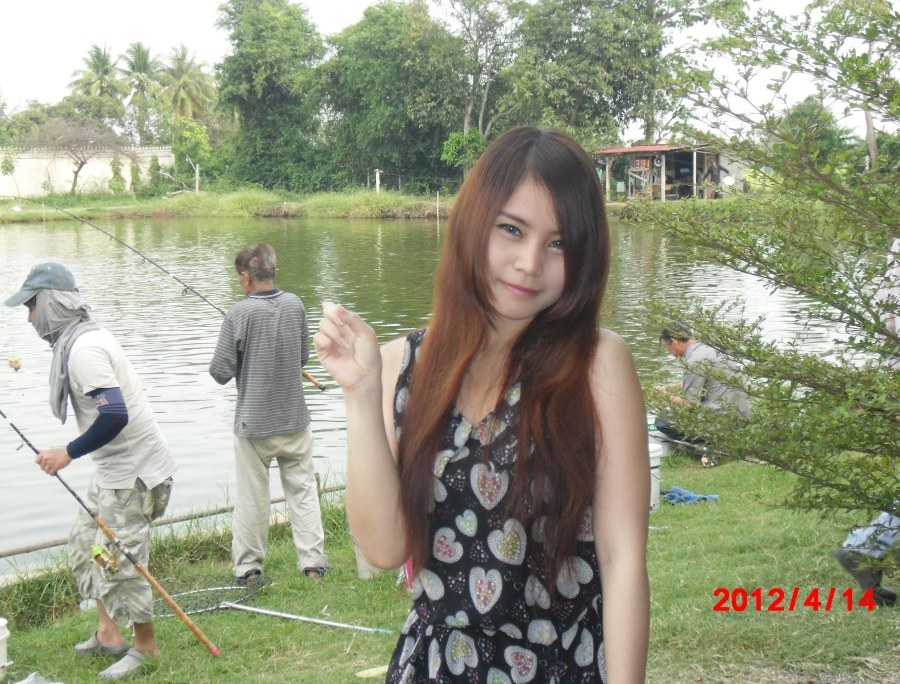 ทีมงานอัดปลาอยู่ค่ะ    น่ารักครับ  ขออีกรูป :love: :love: :love: :love: :love: :love:
 :love: :love