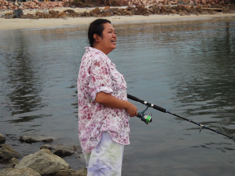 ยังจะไปหัวเราะเขาอีกยัยอ้วน .............. :love: :love: