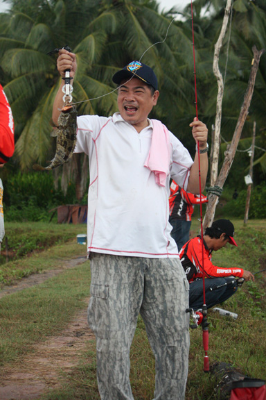 ในที่สุดตรูก็เก๋าเหมือนกัน :music: :music: :music: :music: :music: