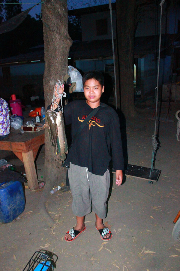 กลับบ้าน....ถ่ายรูปปลารวมหน่อย   :grin: :grin: