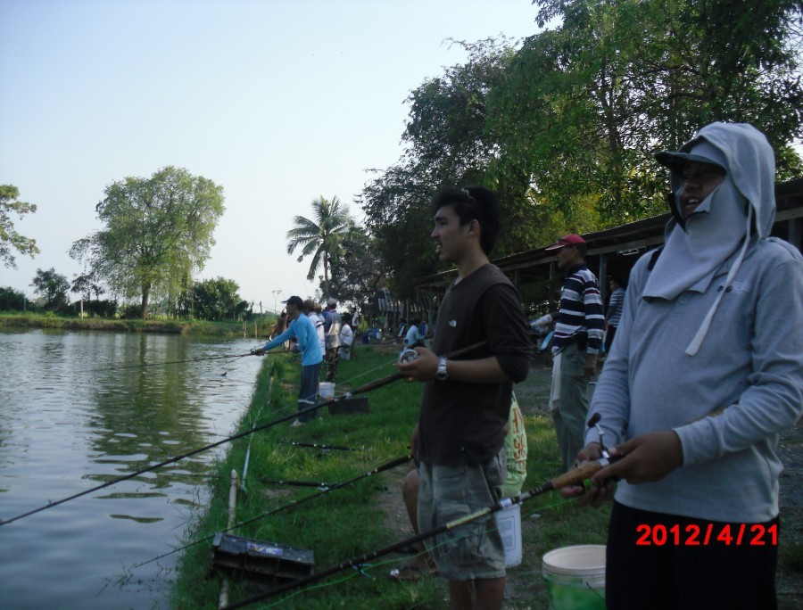 รุ่นใหม่ ไฟเเรงทั้งคู่     :talk:
เสือปะทะ สิงห์ :talk: