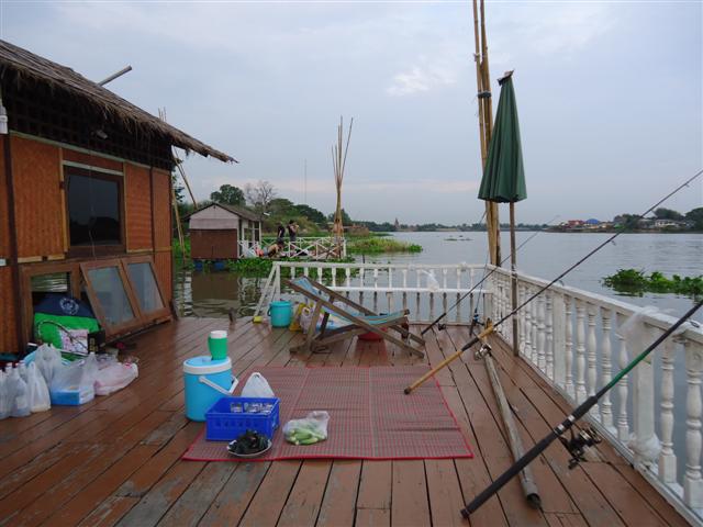 ชมภาพไปเรื่อยๆครับ...บรรยายไม่เก่ง... :cry: :cry: :cry: :cry: :cry:
