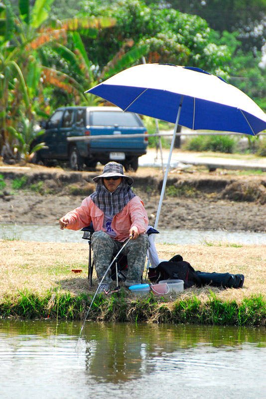 น้าสมพล กับทีมอัจฉริยะบางนา